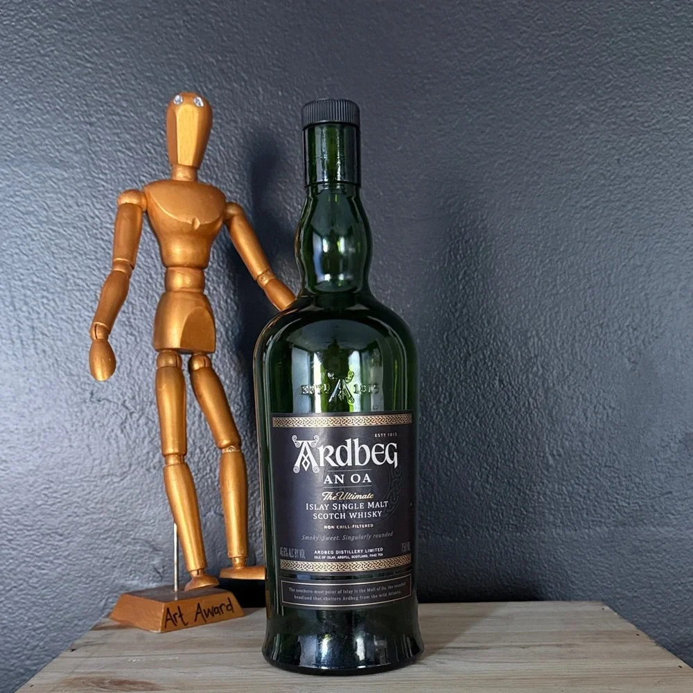 Ardbeg An OA Single Malt Scotch Whisky EMPTY BOTTLE - Picture 1 of 5